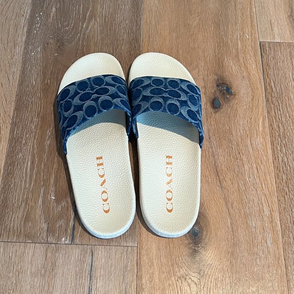 SOLD NEW Authentic Coach Udele Signature Monogram Denim Pool Slides in Denim 10 - Picture 2 of 12